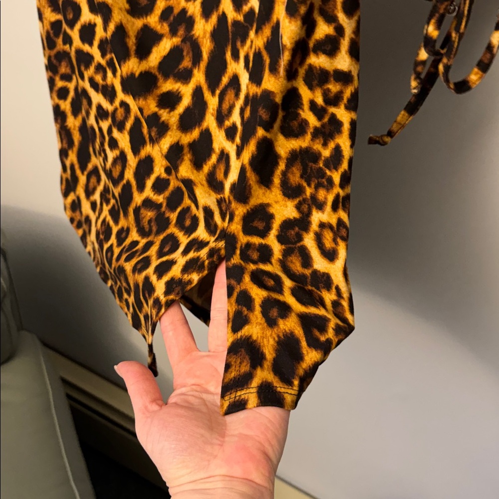 Fashion Nova Animal Print halter crop with miniskirt - Picture 5 of 9